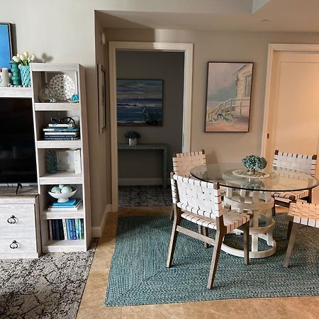 Oceanfront Palm Beach Resort & Spa Singer Island ريفييرا بيتش الغرفة الصورة
