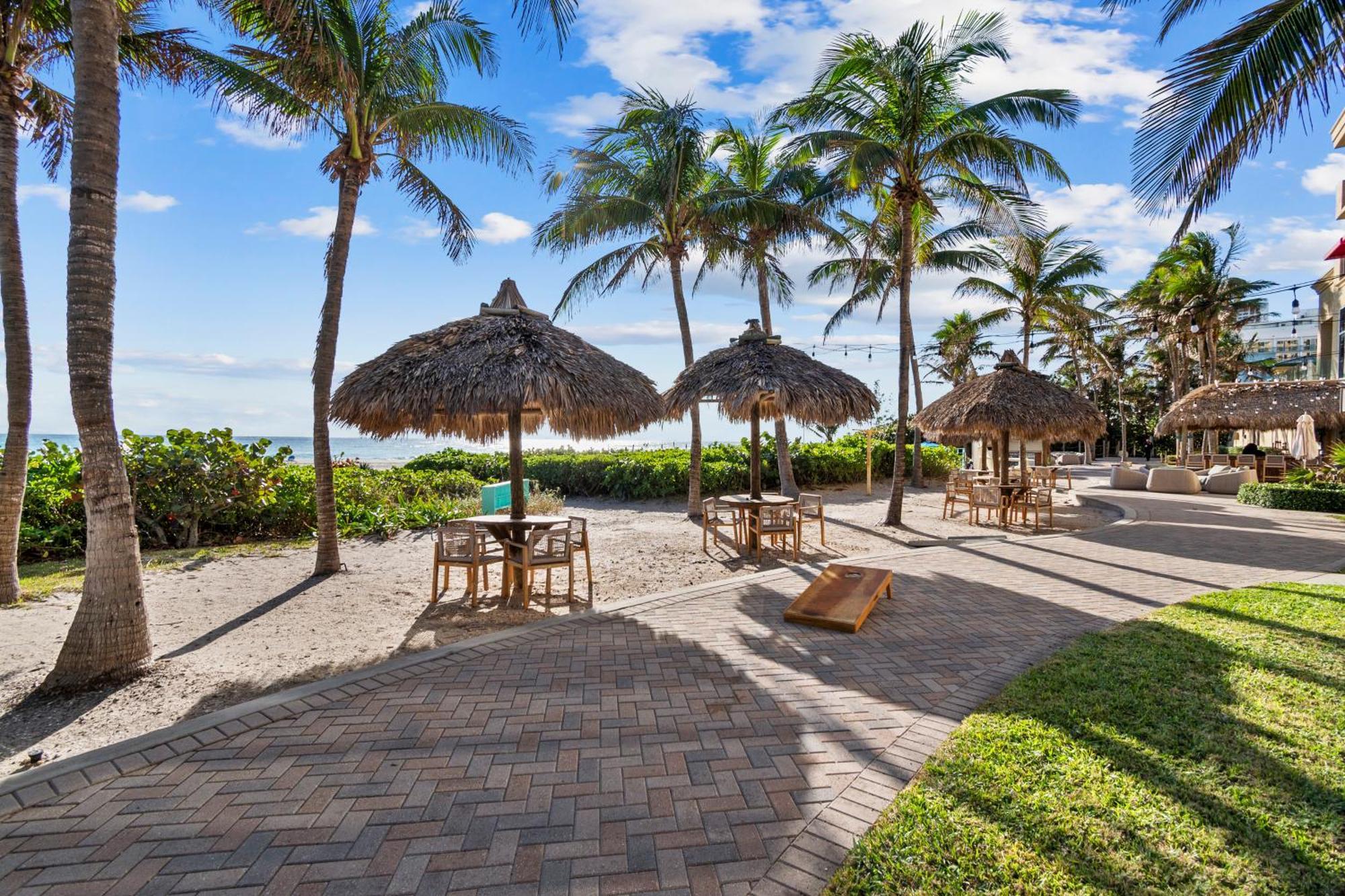 Oceanfront Palm Beach Resort & Spa Singer Island ريفييرا بيتش المظهر الخارجي الصورة
